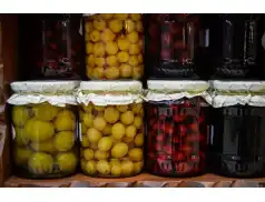 Kiszone warzywa: Skarbnica zdrowia i probiotyków dla Twojego organizmu (botwinka i kalafior)