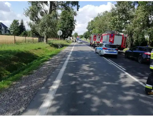 Kolizja drogowa w Kleszewie pod Pułtuskiem