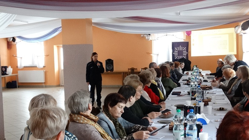 Spotkanie seniorów z powiatu pułtuskiego w ramach projektu - Aktywny i świadomy senior w świecie finansów