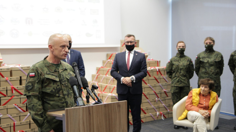 Żołnierze 5 Mazowieckiej Brygady OT będą dystrybuować paczki dla Powstańców Warszawskich 