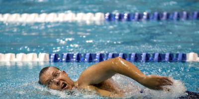 Mikołajkowe zawody pływackie w Pułtusku