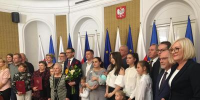 Premier Mateusz Morawiecki spotkał się z rodzinami repatriantów w Domu Polonii w Pułtusku