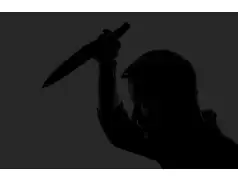 Biegał z nożami po Pułtusku. Ugodził dwóch mężczyzn...