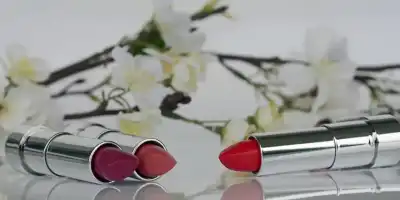 Jak wybrać odpowiedni kolor szminki do typu urody?