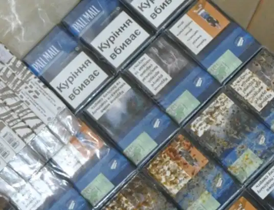 Handlarz nielegalnymi papierosami w Pułtusku zatrzymany
