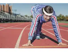 Jak bezpiecznie biegać w upalne dni?