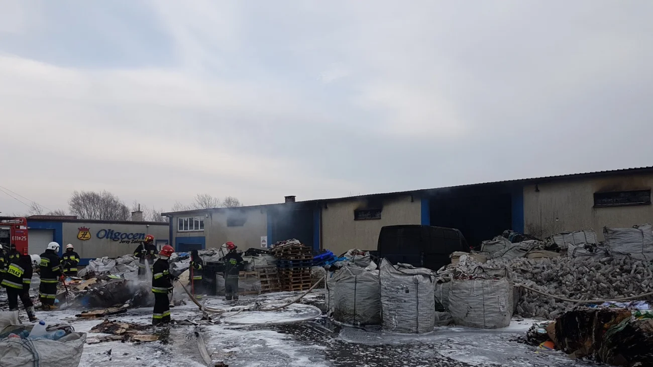 Zwarcie instalacji elektrycznej prawdopodobną przyczyną pożaru w Pułtusku
