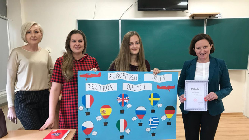 Konkurs na plakat promujący naukę języków obcych rozstrzygnięty!