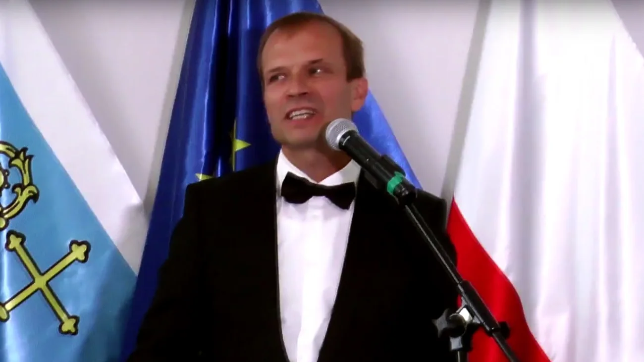 Oświadczenie w sprawie odebrania tytułu Honorowego Obywatela Pułtuska.