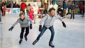 Lodowisko 2022 w Pułtusku w sezonie zima 2022/23 ⛸⛸⛸