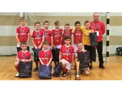 Młode Orły zwyciężyły w II Turnieju Mikołajkowym UKS Cup 2017 w Ostrowi Mazowieckiej