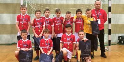 Młode Orły zwyciężyły w II Turnieju Mikołajkowym UKS Cup 2017 w Ostrowi Mazowieckiej