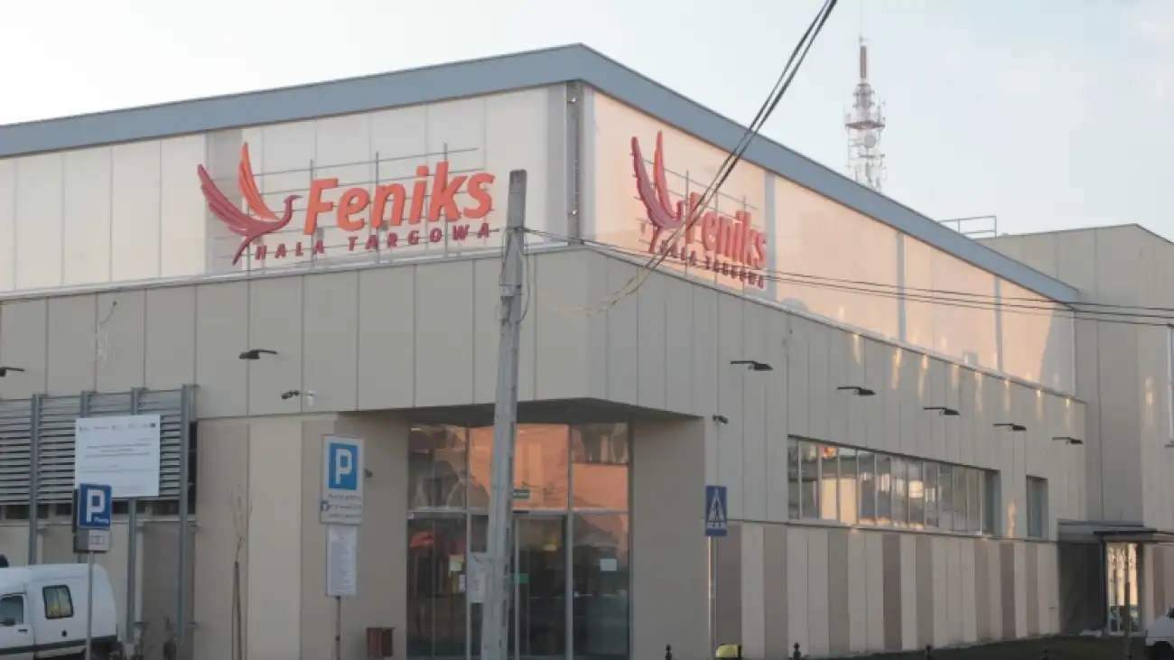 Wolne powierzchnie do wynajęcia w nowo otwartej Hali Targowej FENIKS od 25 zł/m2