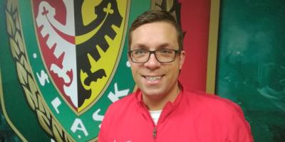 Trener Młodych Orłów Nadnarwianki Paweł Brodzki na stażu w drużynie Śląsk Wrocław