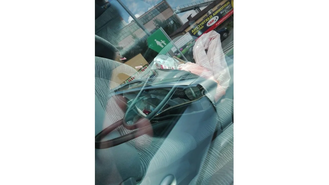 Kobieto, pamiętaj o torebce! - przestroga