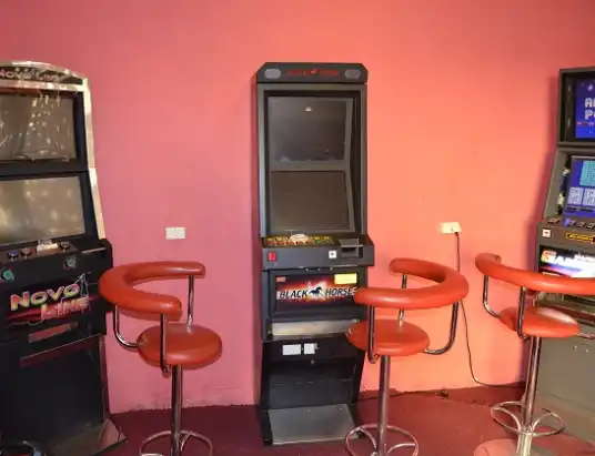 Nielegalne automaty do gier zabezpieczone przez policjantów