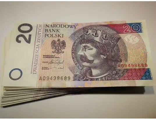 Chciała zapłacić podrabianym banknotem - Pułtuska Kronika Policyjna