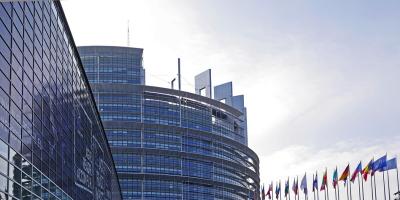 Oficjalna lista 52 polskich europarlamentarzystów