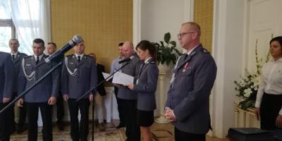 Święto Policji 2019 w Pułtusku. Awanse i odznaczenia.