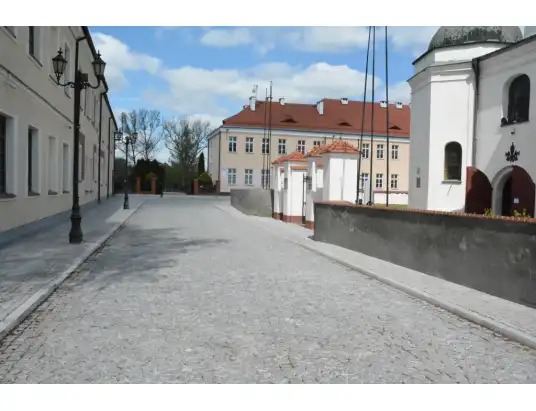 Pułtusk pięknieje - wyremontowane uliczki i chodniki