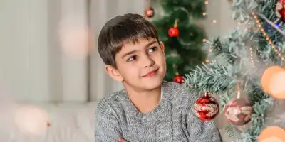 Jak przetrwać święta z dzieckiem – porady pedagogów 