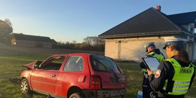 Groźny wypadek na trasie Gładczyn–Zatory. Dwóch kierowców trafiło do szpitala