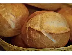 Pieczywo luzem w czasie koronowirusa - kupować czy nie? 