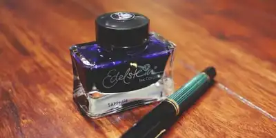 Jak usunąć atrament/ tusz z długopisu z ubrań? My wiemy!