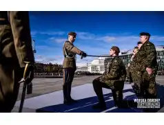 Pierwsze patenty oficerskie dla żołnierzy 5 MBOT