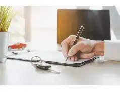 Porównywarki polis – co zmieniły na rynku ubezpieczeń?