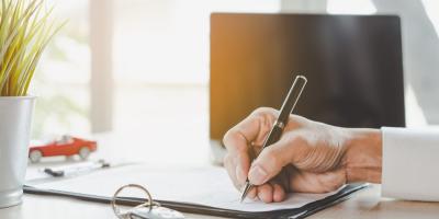 Porównywarki polis – co zmieniły na rynku ubezpieczeń?