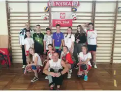 Z Niepodległą przez siatkę - UKS ZRYW uczcił 100-lecie Niepodległości