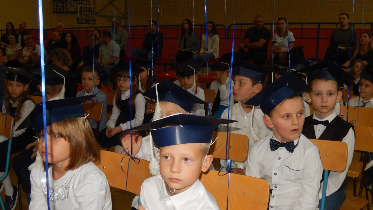 Ślubowanie pierwszaków i pasowanie przedszkolaków w ZS Nr 2 z Oddziałami Integracyjnymi w Pułtusku