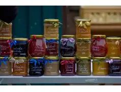 Fermentacja owoców: Sekretne kulinarne sztuczki na długotrwałe zachowanie smaku i świeżości