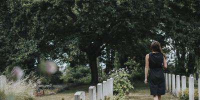 Jak zorganizować pogrzeb w dwa dni?