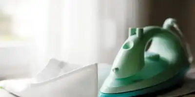 Sztuczki do sprawnego prania i prasowania: Skuteczne triki na błyskawiczne i perfekcyjne wyniki