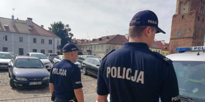 Fałszywe alarmy bombowe w szkołach powiatu pułtuskiego. Maturzyści przystąpili do egzaminu dojrzałości!