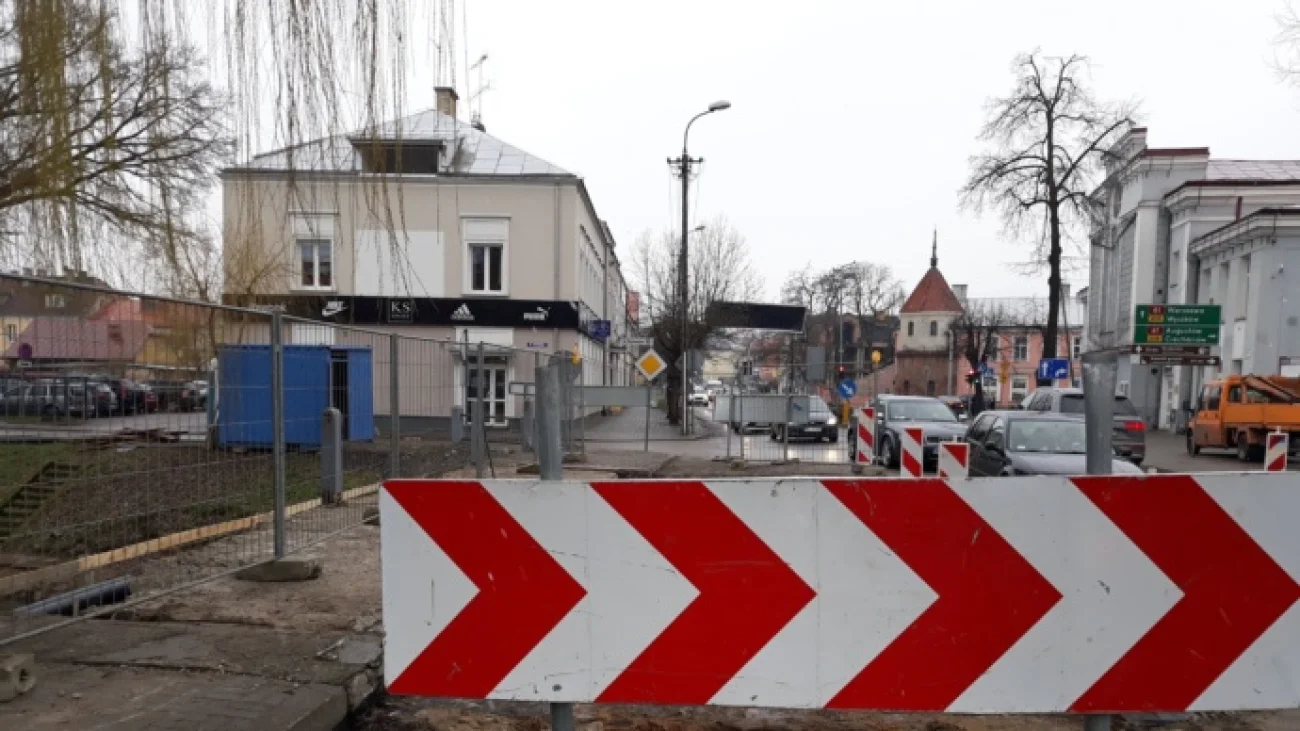 Most Świętojański w Pułtusku zamknięty. Remont trwa.