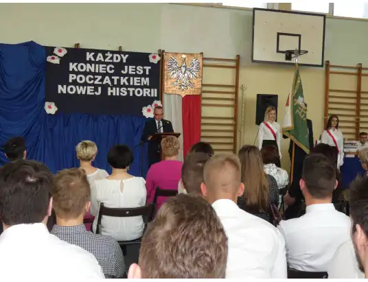 Pożegnanie maturzystów w Ruszkowskim [zdjęcia]