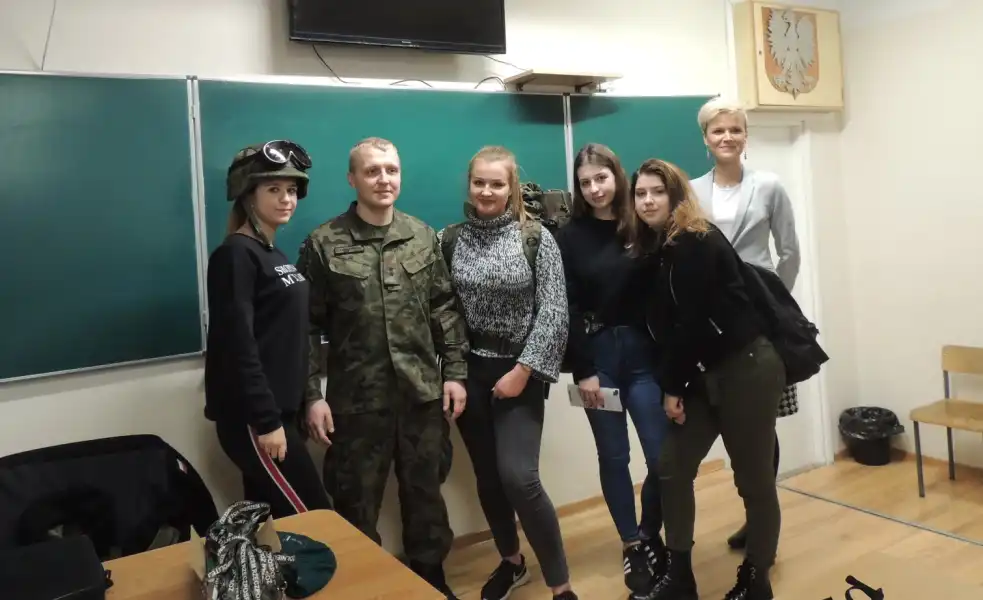 Zostań Żołnierzem Rzeczypospolitej - spotkanie w Ruszkowskim z przedstawicielami wojska 