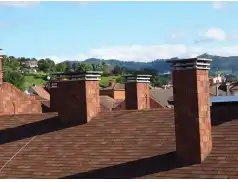 Udrożnij komin przed zimą.  Zadbaj o bezpieczeństwo swoje i bliskich.