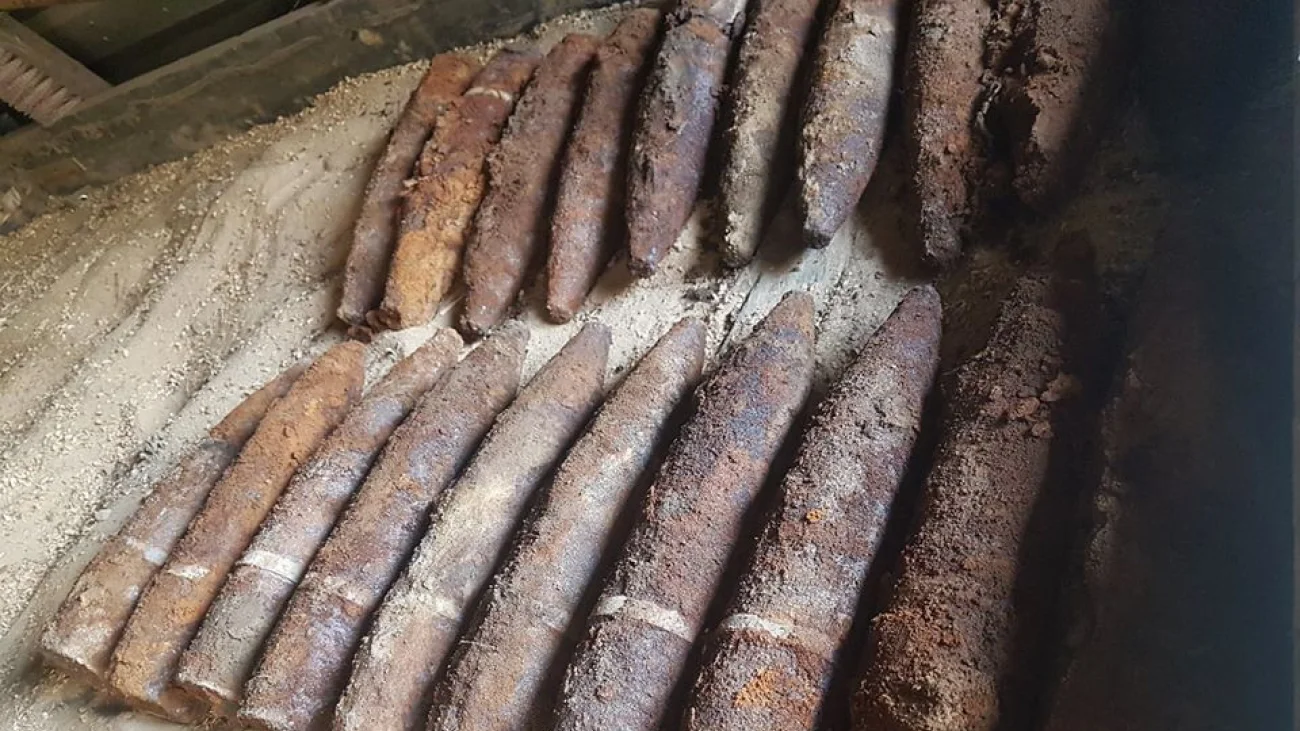 38 pocisków artyleryjskich zabezpieczonych