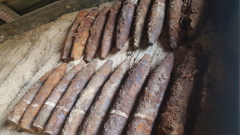 38 pocisków artyleryjskich zabezpieczonych