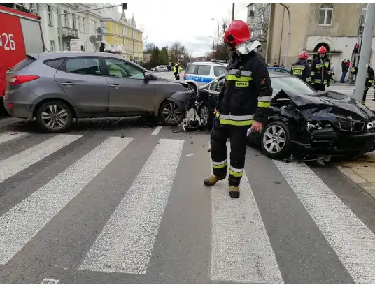 Dwie osoby poszkodowane po wypadku