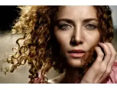 Jak odzyskać blask po zimie. 3 przepisy na domowe maseczki