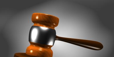 Podejrzani o kradzieże z włamaniami zatrzymani przez pułtuską policję