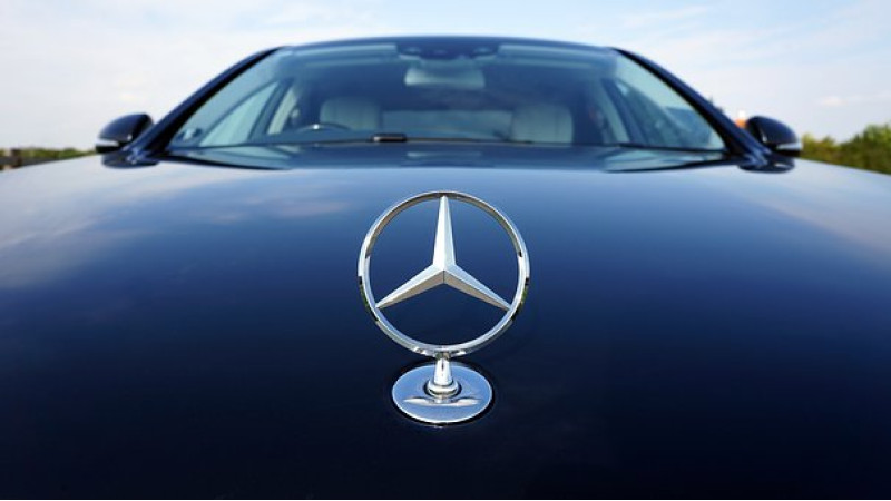Mknął Mercedesem 118 km/h w Pułtusku po Wyszkowskiej! 