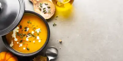 Jesienna kolacja. Sycące i zdrowe propozycje na chłodne wieczory