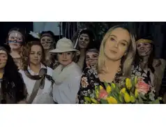 Owacje na stojąco podczas premiery Dzikiej Wyspy w pułtuskiej Jedynce!