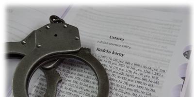 Dwóch aresztowanych za znęcanie się nad rodziną